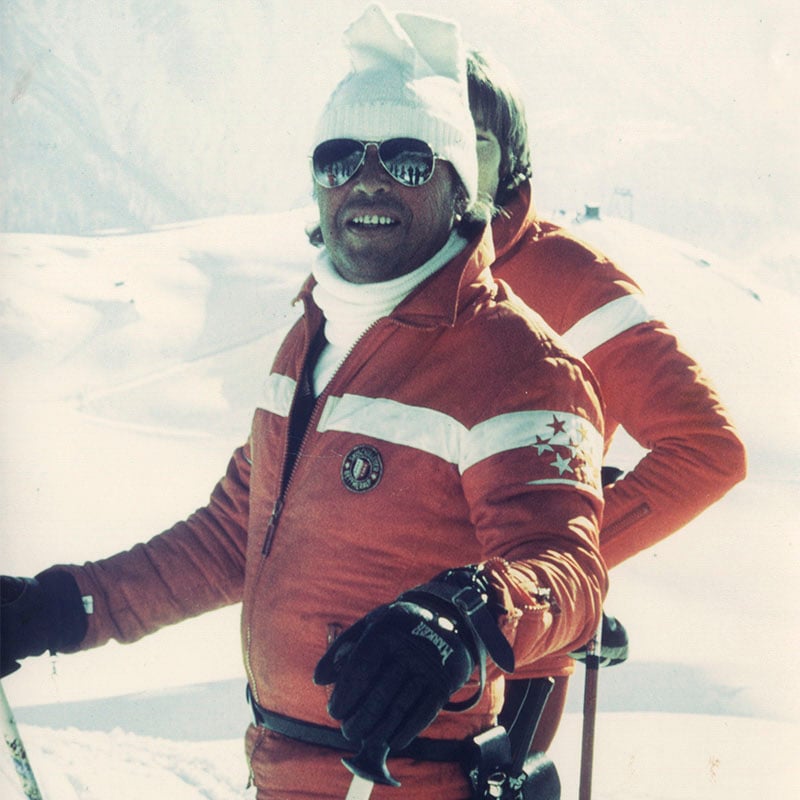 Franz Mattig im Dress der Walliser Skilehrer