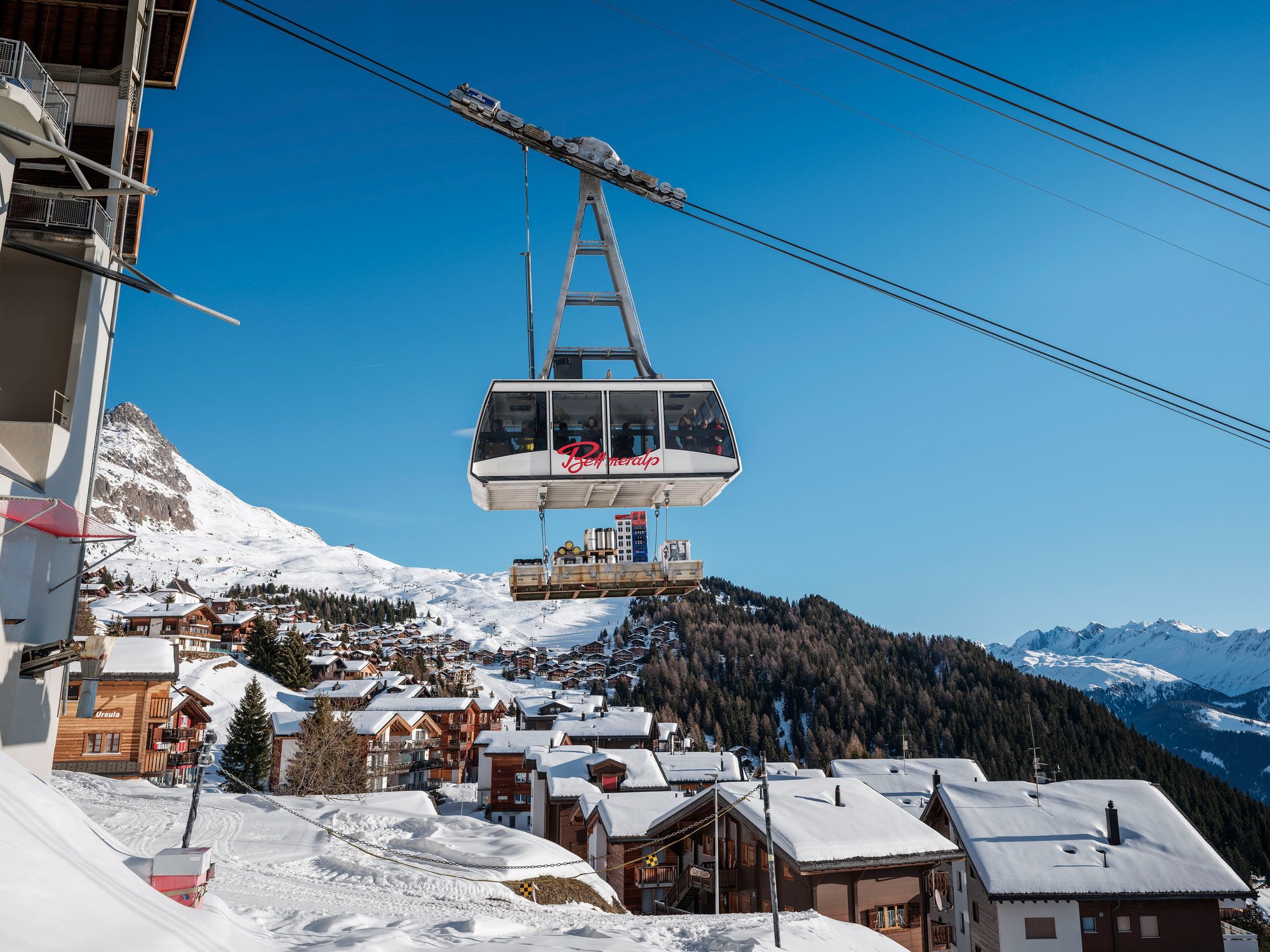 autofreies-skigebiet-margelisch-transporte-winter-bettmeralp-aletsch-arena-pascal-gertschen-05